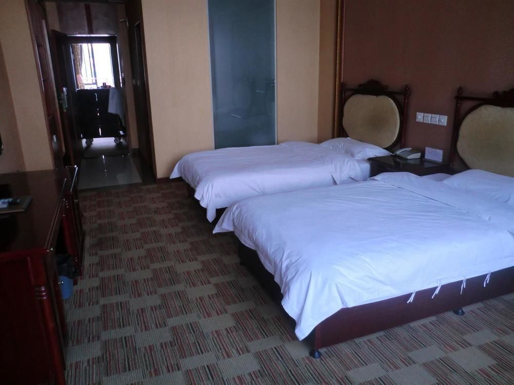 Huayu South City Hotel Wenjiang Dış mekan fotoğraf