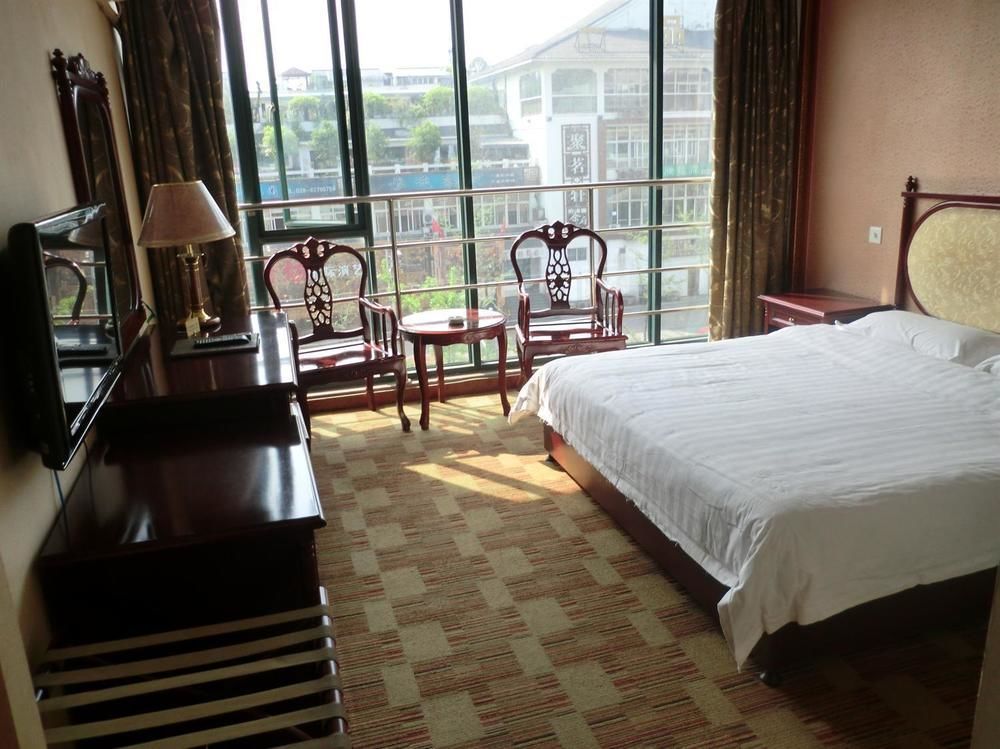 Huayu South City Hotel Wenjiang Dış mekan fotoğraf