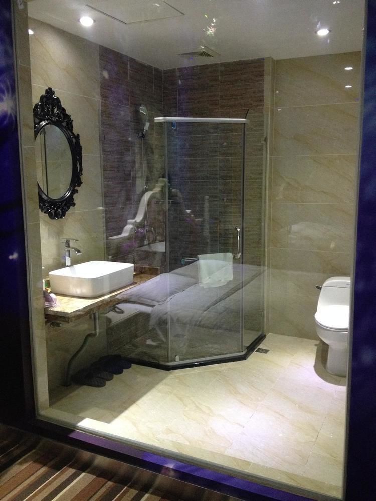 Huayu South City Hotel Wenjiang Dış mekan fotoğraf
