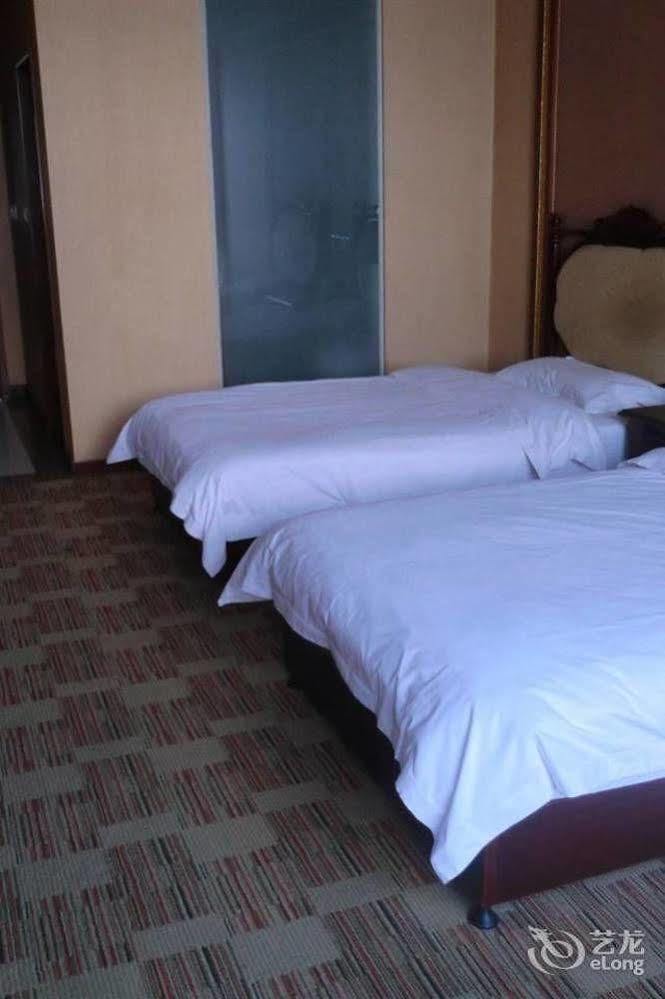 Huayu South City Hotel Wenjiang Dış mekan fotoğraf